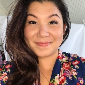 Meet your Posher, Naomi